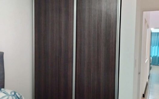 Alquiler Apartamento 2 Habitaciones, Mezzanine, 3 baños. Totalmente Amueblado. Código 130709