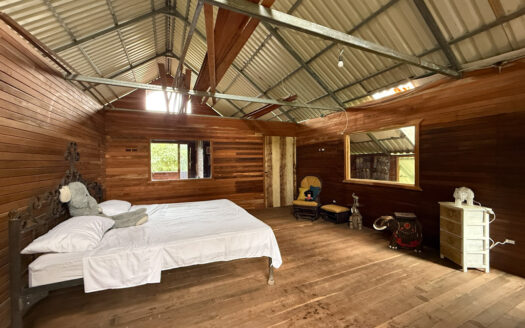 Hermosa Cabaña de Montaña, en Medio del Bosque Nuboso, Rodeado de Flora, Fauna y Paisajes en Cascajal de Coronado COD 131920