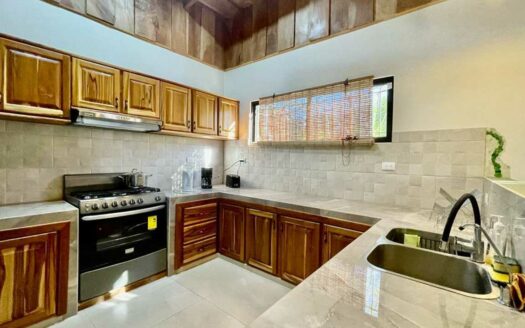 Furnished Home with Pool and Expansion Potential in Villarreal COD:133556