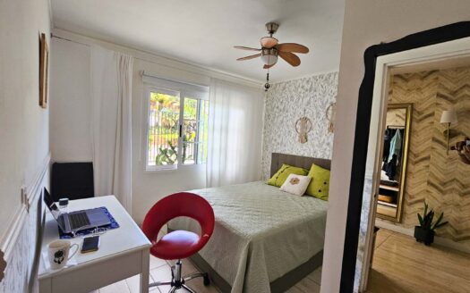 Venta de Casa de 1 planta (Lote: 507 m2.) Ubicada en Ciudad Cariari. 3 hab – 2 baños – 3 parqueos. Cod. 133378