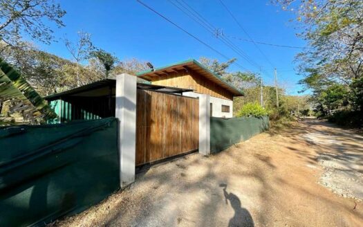 Furnished Home with Pool and Expansion Potential in Villarreal COD:133556