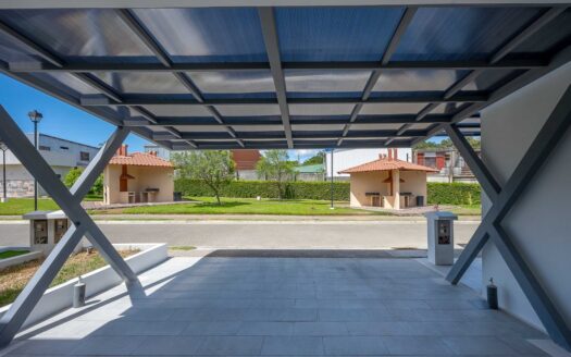 ¡REBAJADA $15.000! Casa Para Estrenar en Venta en El Coyol, Alajuela, en Condominio con Piscinas y Amenidades. COD. 132672