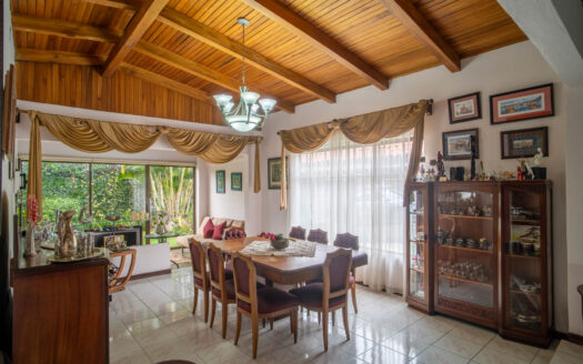 🏡 Venta de Propiedad Multifuncional en Sabanilla: Ideal para Proyecto Comercial o Residencial cod.134236