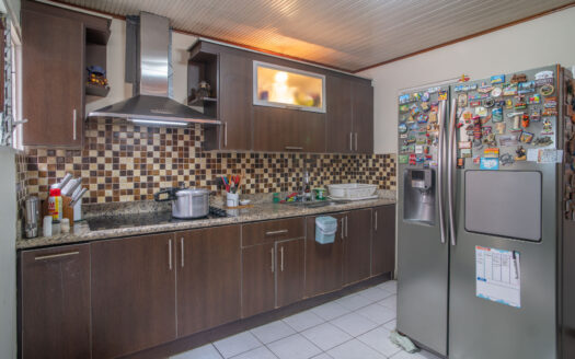 🏡 Venta de Propiedad Multifuncional en Sabanilla: Ideal para Proyecto Comercial o Residencial cod.134236