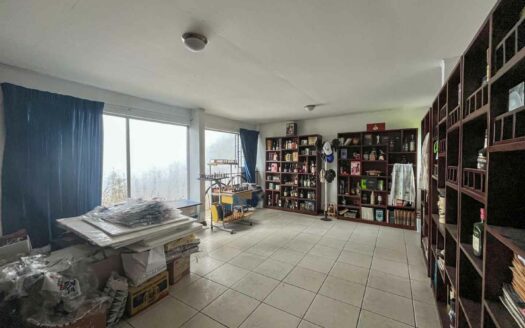 Casa de un nivel en venta en La Uruca con uso de suelo mixto, 780 m² de terreno, ideal para desarrollo o vivienda amplia COD#132756