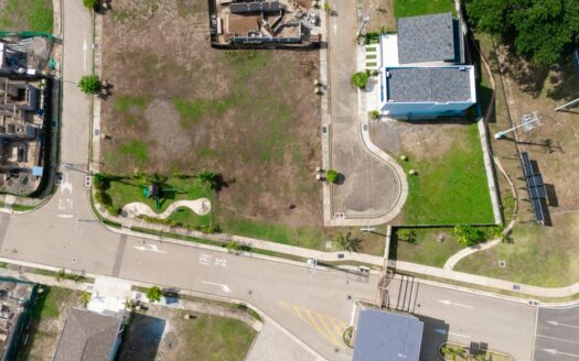 ¡Lote Esquinero en Venta en Casa Praia, Playa Jacó! A tan solo 5 minutos del mar🏖️ 174 m². Cod 134285