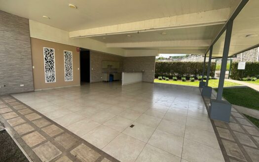 Amplia casa de 1 planta en Taras de Cartago. Cod. 135576