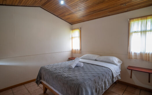 Espectacular Propiedad para Inversión en Paraiso de Cartago. Codigo 135480