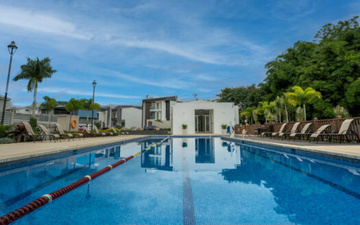 Tres Ríos: Casa en Condominio Distrito San Juan en Precio de Oportunidad! #139829