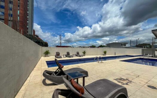 Apartamento en venta en Paseo Colón, Condominio 6-30, oportunidad de remate bancario COD#136188