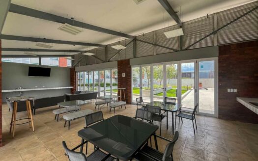 Apartamento en venta en Paseo Colón, Condominio 6-30, oportunidad de remate bancario COD#136188