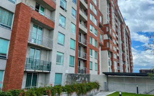 Apartamento en venta en Paseo Colón, Condominio 6-30, oportunidad de remate bancario COD#136188