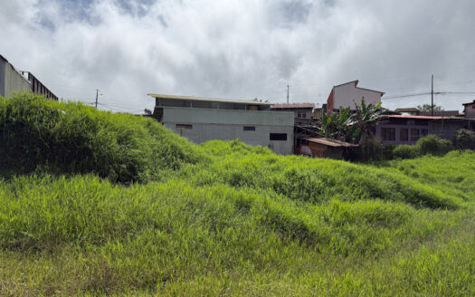 Lote de 2.682 m2 con Uso de Suelo Residencial en la Hermosa Zona de Platanares de Moravia COD 135946