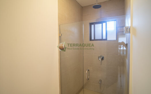 Venta de Casa dentro Exclusivo Condominio en Cartago. Cod. 135597