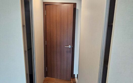 Venta de apartamento Ubicado en Heredia. Condominio Torres de Heredia, muy cerca de Zonas Francas, piso #10 (1 hab,1 baño,1 parqueo) Cod. 136407