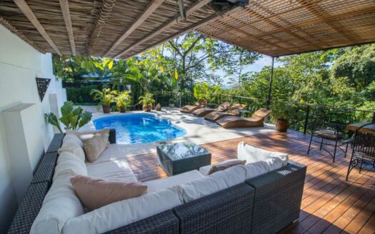 Boho-Style Home with Stunning Ocean View – 2 km from Santa Teresa COD: 137285