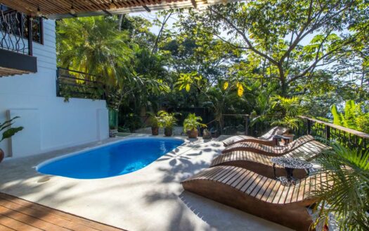 Boho-Style Home with Stunning Ocean View – 2 km from Santa Teresa COD: 137285