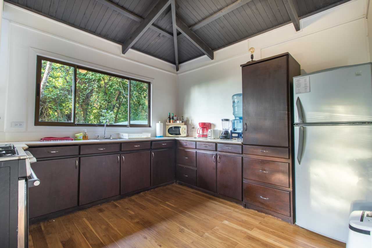 Boho-Style Home with Stunning Ocean View – 2 km from Santa Teresa COD: 137285