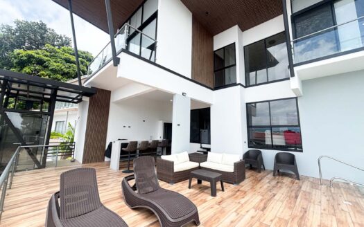 🏡 Casa en Monte Mar-Para Estrenar-Oceam View🌊 – Playa Blanca, Punta Leona-🌴-Precio: $775 000-Cód:137911