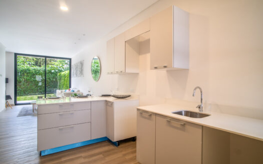 ESTRENE casa en Condominio en Pozos de Santa Ana con el MEJOR PRECIO por M2, 2 niveles, 2 dormitorios, con jardin! COD. 137447