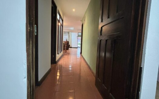 Amplia Casa en Venta. Paraiso de Cartago. Cod. 136495