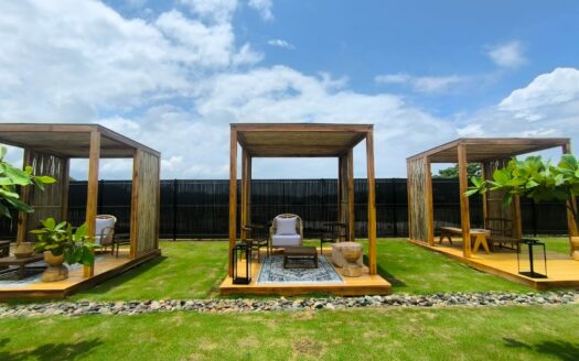 PREVENTA: TOWNHOUSES frente al lago en exclusivo proyecto desde $289,000.00 a minutos del mar en Playa Hermosa 🌊Cod. 137977