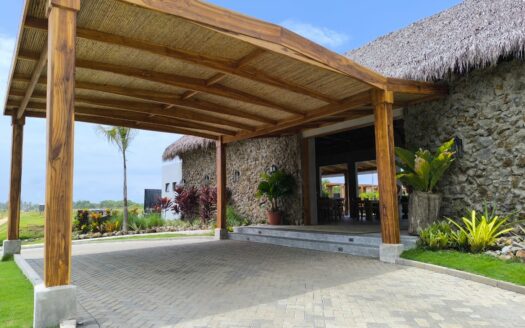 PREVENTA: TOWNHOUSES frente al lago en exclusivo proyecto desde $289,000.00 a minutos del mar en Playa Hermosa 🌊Cod. 137977