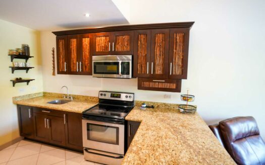 Townhouse Moderno de 3 Hab en Condo Privado – A Minutos de Playa Grande COD: 139750