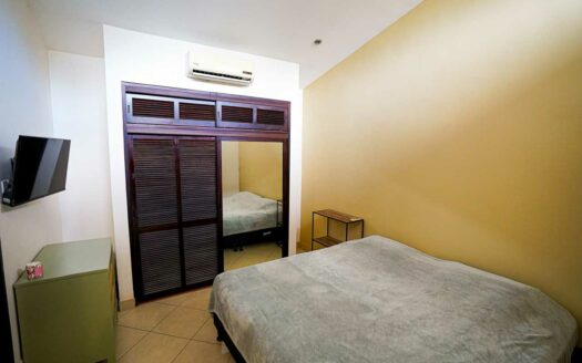 Townhouse Moderno de 3 Hab en Condo Privado – A Minutos de Playa Grande COD: 139750