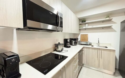 Oportunidad-Apartamento en venta en Punta Esmeralda Punta leona-A solo pasos del Mar-Precio: $265 000-Código:138979