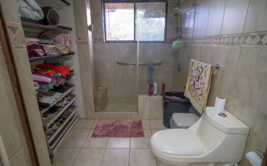 🏡 Casa en Venta en Montes de Oca, San Rafael – Amplia, con Departamento Independiente y Gran Jardín cod.138768