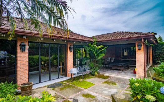 🏡 Casa en Venta en Montes de Oca, San Rafael – Amplia, con Departamento Independiente y Gran Jardín cod.138768