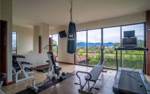 🏡 Casa en Venta en Montes de Oca, San Rafael – Amplia, con Departamento Independiente y Gran Jardín cod.138768