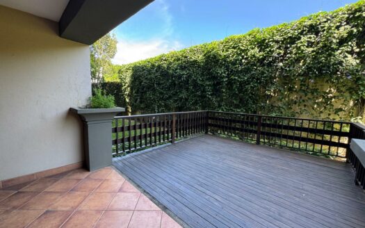 El Apartamento que busca lo tenemos Aquí en Escazú!!! Amplio, cerca de Centros Comerciales a un precio de Oportunidad. Cód 138465