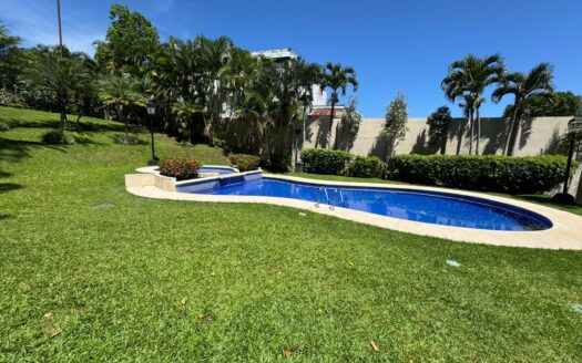 El Apartamento que busca lo tenemos Aquí en Escazú!!! Amplio, cerca de Centros Comerciales a un precio de Oportunidad. Cód 138465