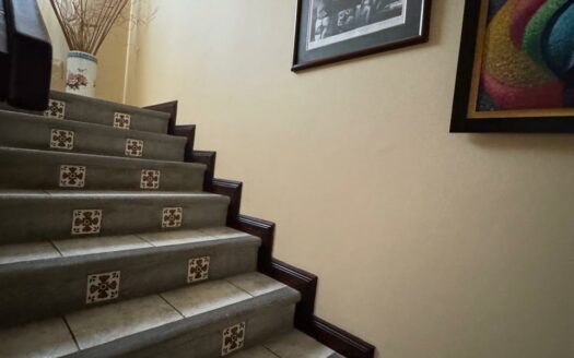 La Casa que buscas en condominio está aquí en Bello Horizonte, Escazú – Seguridad, confort y exclusividad, Cód 139470