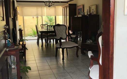 La Casa que buscas en condominio está aquí en Bello Horizonte, Escazú – Seguridad, confort y exclusividad, Cód 139470