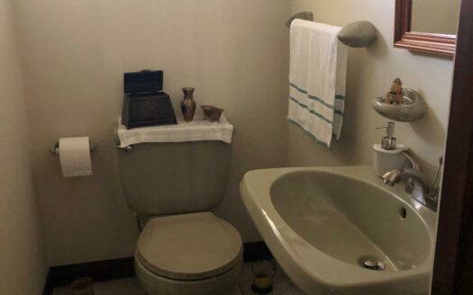 La Casa que buscas en condominio está aquí en Bello Horizonte, Escazú – Seguridad, confort y exclusividad, Cód 139470