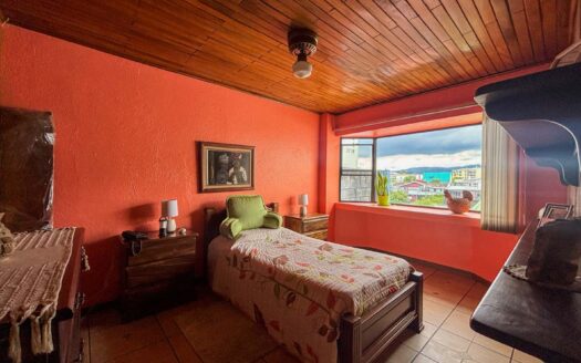 🏡 Casa con 5 Apartamentos en Venta en San Pedro, Ideal para Vivir y Generar Ingresos cod.139106