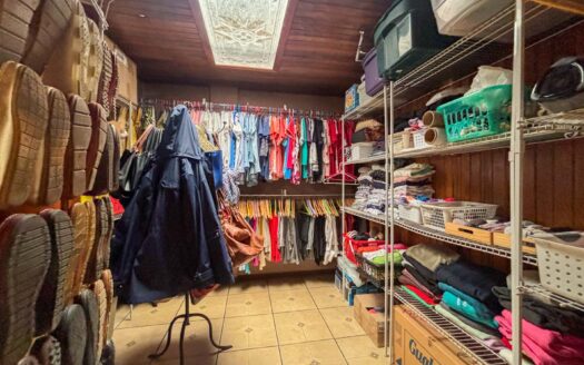 🏡 Casa con 5 Apartamentos en Venta en San Pedro, Ideal para Vivir y Generar Ingresos cod.139106