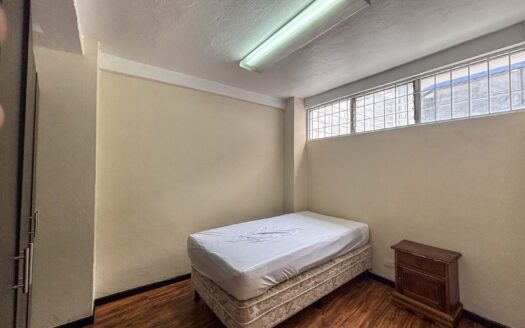 🏡 Casa con 5 Apartamentos en Venta en San Pedro, Ideal para Vivir y Generar Ingresos cod.139106