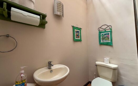 🏡 Venta de Casa en 1 Planta – Uso de Suelo Mixto – Montes de Oca, cerca de la UCR cod.139304