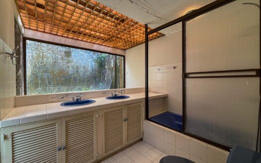 🏡 Venta de Casa en 1 Planta – Uso de Suelo Mixto – Montes de Oca, cerca de la UCR cod.139304