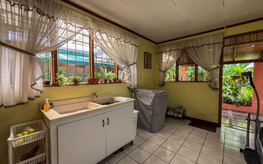 Casa en Venta en Montes de Oca, San Pedro – Amplio Terreno y Excelente Ubicación cod.139532