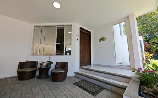 Casa en venta en Sabanilla, con ascensor y amplios espacios en condominio cod.139590