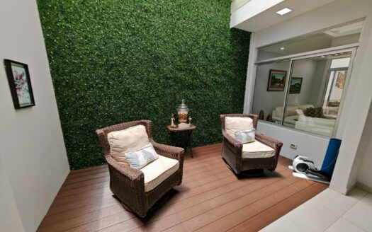 Casa en venta en Sabanilla, con ascensor y amplios espacios en condominio cod.139590