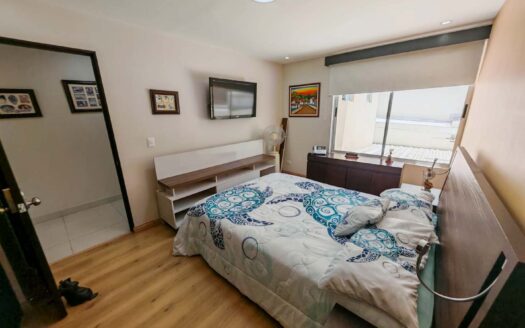 Casa en venta en Sabanilla, con ascensor y amplios espacios en condominio cod.139590