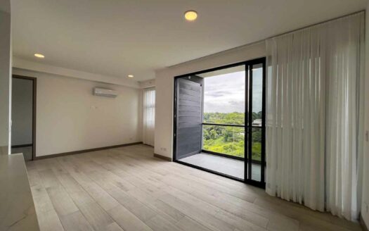 Apartamento en alquiler en La Sabana, piso 13 con vistas impresionantes COD#138444