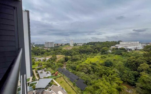 Apartamento en alquiler en La Sabana, piso 13 con vistas impresionantes COD#138444