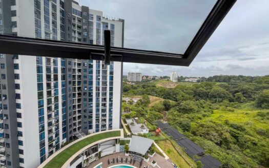 Apartamento en alquiler en La Sabana, piso 13 con vistas impresionantes COD#138444